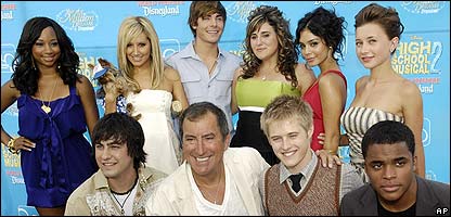 _44069611_hsm2cast416ap.jpg